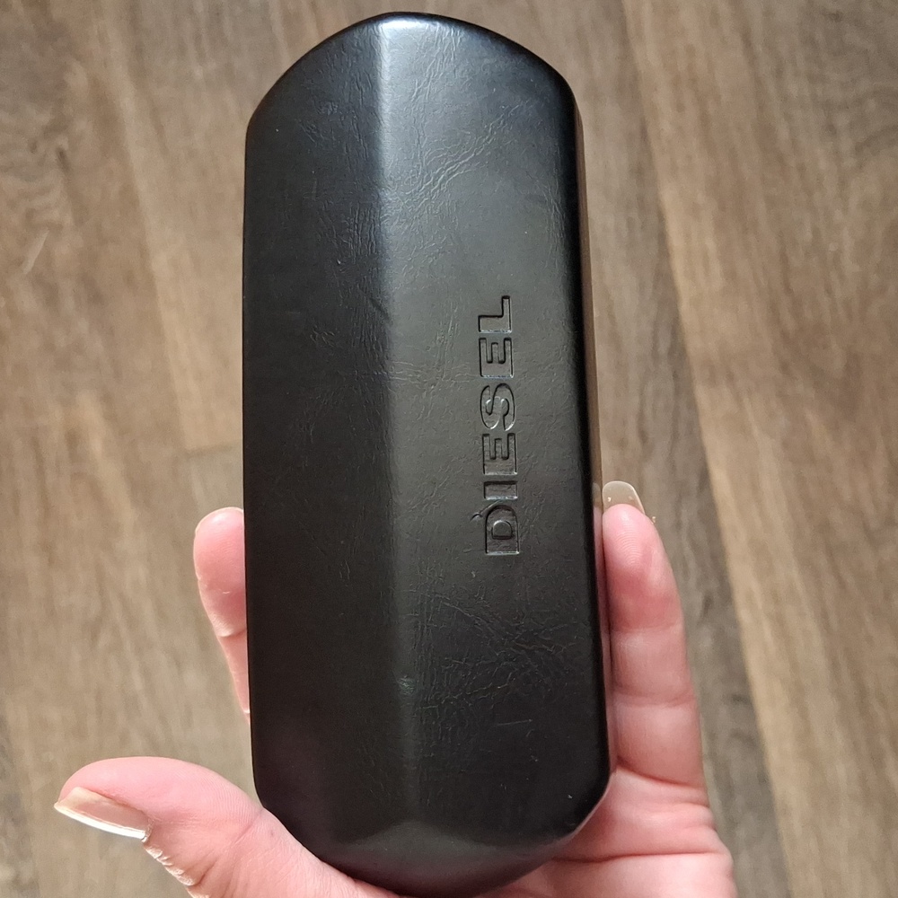 Diesel Black Sunglasses Eyeglasses Case.